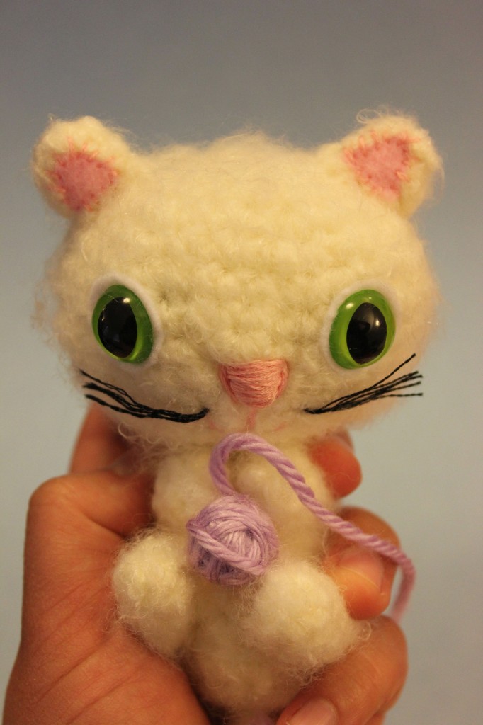 O-SO-CUTE Kimmy the Kitty Amigurumi by Sahrit