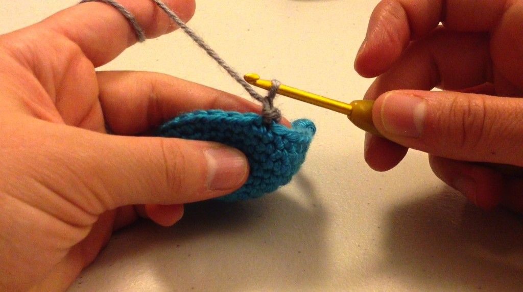 How To Join A New Color In Crochet By Sahrit