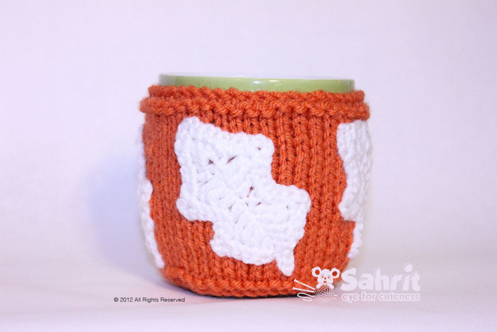 Fall Mug Warmer With Leaves Pattern By Sahrit