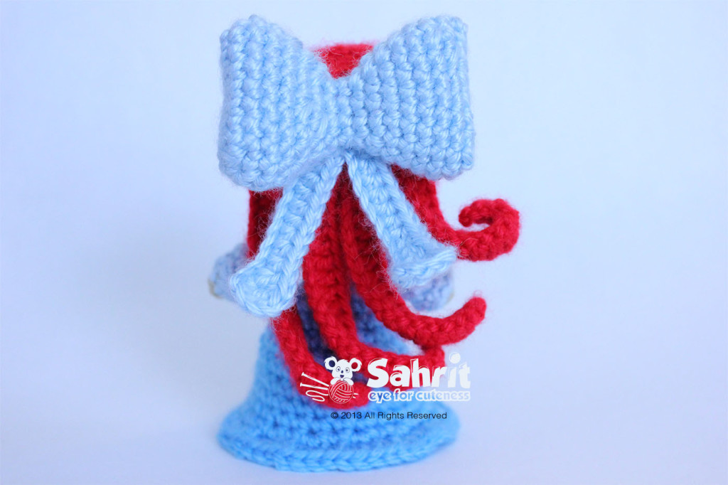 Sneak Peek Red Hair with Bow Pattern by Sahrit