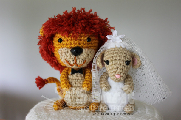 Lion And Lamb Topper Pattern by Sahrit