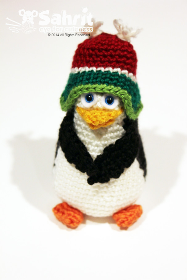 Penguin 3 with hat Pattern by Sahrit