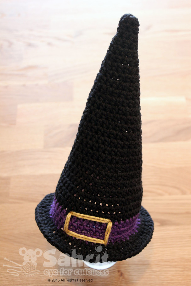 Witch Hat Pattern by Sahrit