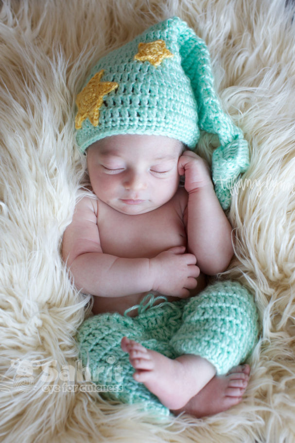 Sleepy Baby Pattern by Sahrit