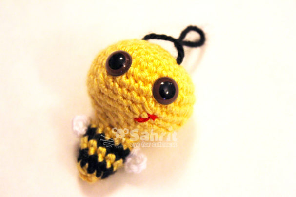 Billy the Bumble Bee Pattern by Sahrit