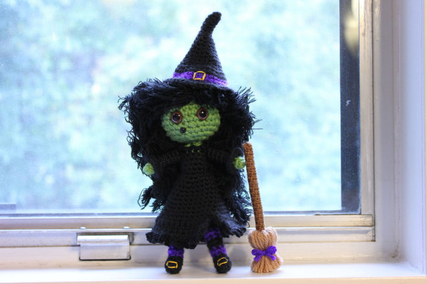 Zora the Witch Pattern by Sahrit